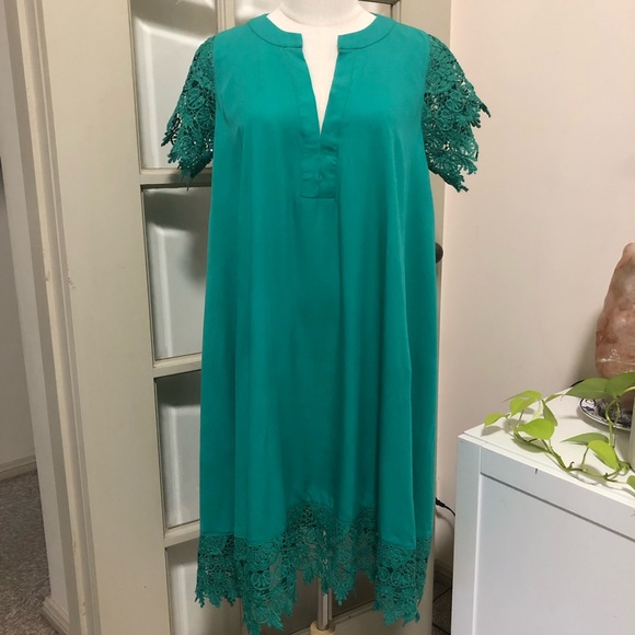 BOHEMIAN TRADERS Dreamer Dress in Emerald Green, lace short sleeves, size XS-12 - Picture 4 of 13